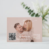 Terracotta Kalligrafie QR Code Foto Bruiloft Save The Date (Staand voorkant)