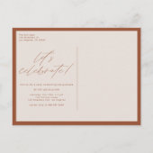 Terracotta Klasse van 2025 Boog Foto Afstuderen Uitnodiging Briefkaart (Achterkant)