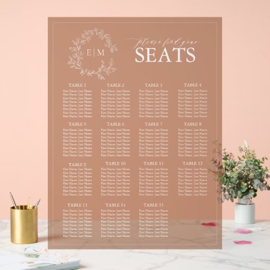 Terracotta Leafy Crest Monogram Weddenschap Acryl Bord (Huwelijk)