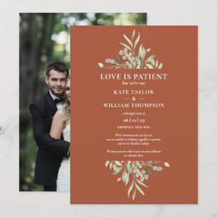 Terracotta Love Is Geduldig Elopement Aankondiging