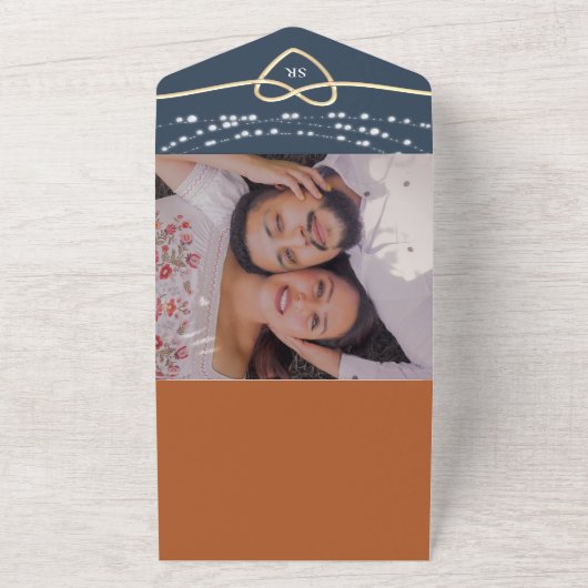 Terracotta Marine Blauwe String Lights Bruiloft QR All In One Uitnodiging (Buitenkant)