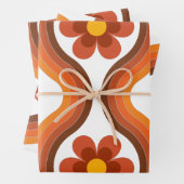 Terracotta Mid Century Modern Floral Rainbow Retro Inpakpapier Vel (In situ)