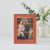Terracotta Minimalist Wedding Photo Save the Date Aankondigingskaart (Staand voorkant)