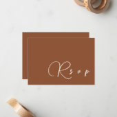 Terracotta Minimalist Wedding RSVP QR Code Kaart Notitiekaartje (Voorkant / Achterkant in situ)