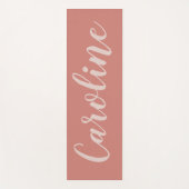 Terracotta minimalistisch kalligrafie op maat yogamat (Voorkant)