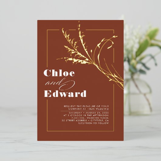 Terracotta Modern Pampas Grass Boho Wedding Folie Uitnodiging (Staand Voorkant)