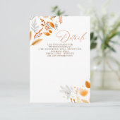 Terracotta Modern Script Elegante herfstbruiloft Informatiekaartje (Staand voorkant)