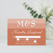 Terracotta Modern Script Trouw RSVP Kaart (Staand voorkant)