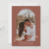 Terracotta moderne boog foto trouwkaart kaart (Voorkant)