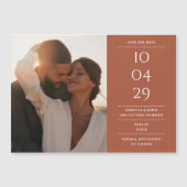 Terracotta moderne trouwfoto save the date magnetische uitnodiging (Voorkant)