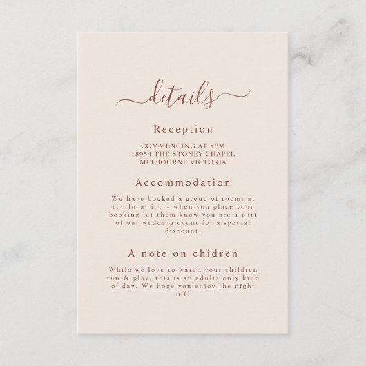 Terracotta Monogram Bruiloft Detail Behuizing Kaar Informatiekaartje (Voorkant)