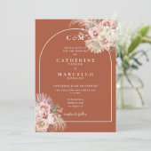 Terracotta Monogram Pampas Gras Foto Bruiloft Kaart (Staand voorkant)