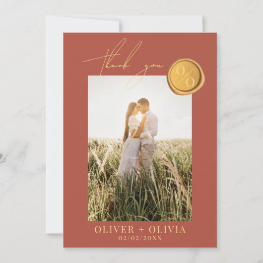 Terracotta monogram wax zeehondenfoto bruiloft bedankkaart (Voorkant)