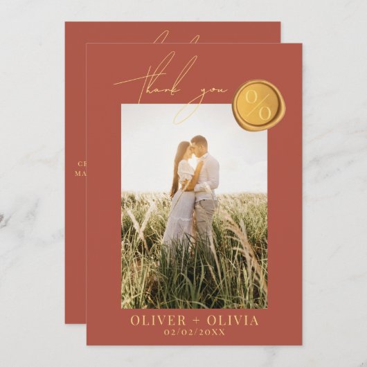Terracotta monogram wax zeehondenfoto bruiloft bedankkaart (Voorkant / Achterkant)