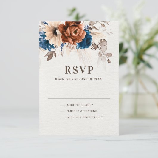 Terracotta Navy Blue Pampas Grass Rustic Wedding R RSVP Kaartje (Staand voorkant)