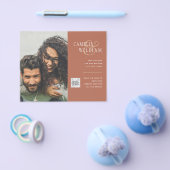 Terracotta PHOTO QR CODE Weddenschap Uitnodigt Ops Flyer (Enkel)