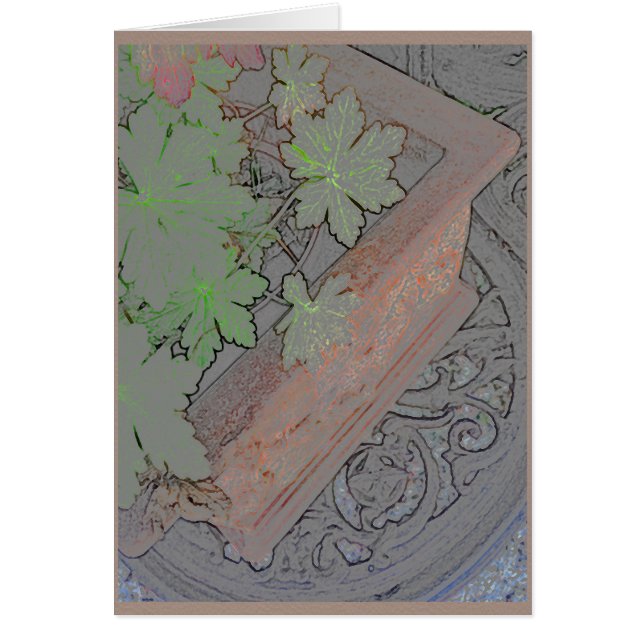 Terracotta planter op ruw ijzertafel (Voorkant)