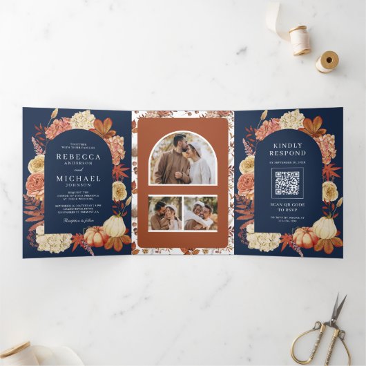Terracotta Pompoen Bloemen QR Code Marine Bruiloft Drieluik Uitnodiging (Binnen)