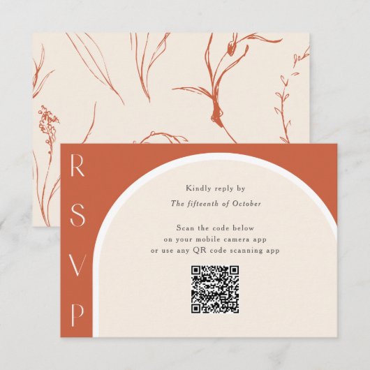 Terracotta QR-code Modern Arch Wedding online RSVP Kaartje (Voorkant / Achterkant)