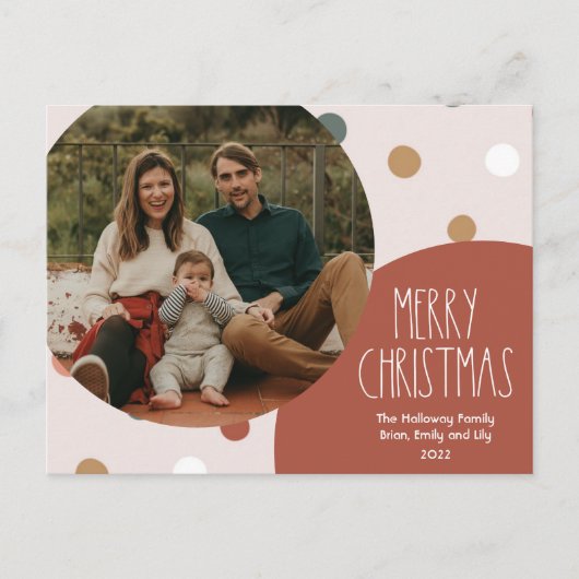 Terracotta Red Boho Polka Dot Eerste Kerstmis Foto Feestdagenkaart (Voorkant)