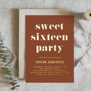 Terracotta Retro Krachtige Typografie Sweet 16 Ver Folie Uitnodiging