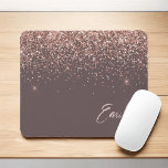 Terracotta Roos Gold - Blush Pink Glitter Monogram Muismat<br><div class="desc">Terracotta and Roos Gold - Blush Pink Sparkle Glitter Brushed Metal Monogram Name and Initiaal Mousepad (muispad). Dit maakt de perfecte liefhebbende 16 verjaardag,  bruiloft,  vrijgezellenfeest,  verjaardagsdag,  baby shower of vrijgezellenfeest voor iemand die van luxe glam en stijl houdt.</div>