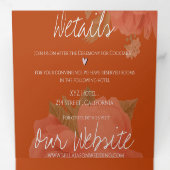 Terracotta Rust Floral Monogram  huwelijk Drieluik Uitnodiging (Binnenzijde eerst)