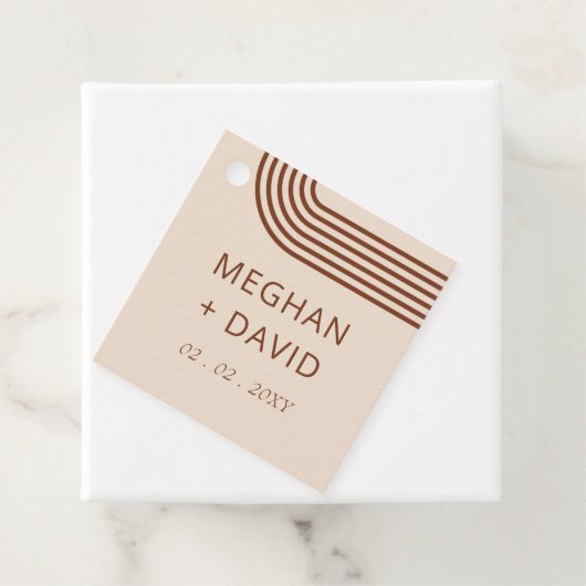 Terracotta Rustic Boho Arched Modern Wedding Bedankjes Labels (In situ)