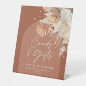 terracotta rustic trouwkaarten en geschenken reclamebord met voetstuk (Voorkant)