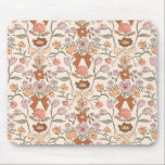 Terracotta Rustieke Bogen en Bloesems Muismat<br><div class="desc">Boho en rustieke mousepad met handgetekende illustratie van bogen en bloemen in terracotta en blush roze kleuren.</div>