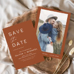 Terracotta Save the Date Boho Foto Minimalistisch<br><div class="desc">Trouw Boho Terracotta Save the Date Kaarten met een foto op de voorkant. De Save the Date kaarten bevatten een moderne,  handgeschreven cursieve lettertypografie die elegant,  eenvoudig en modern is om te gebruiken na uw minimalistische eenvoudige trouwdagviering.</div>