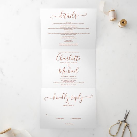Terracotta Signature Script Photo Wedding Drieluik Uitnodiging (Binnen)