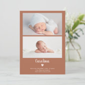 Terracotta simpele scripthartfoto's 2 baby geboort aankondiging (Staand voorkant)