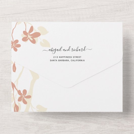 Terracotta tak met initialen bloemen bruiloft all in one uitnodiging (Achterkant)