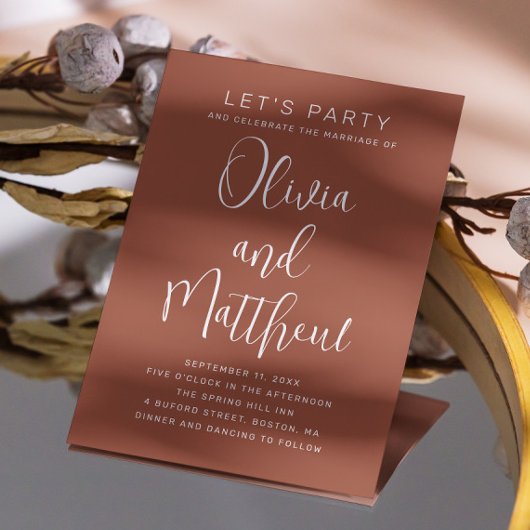 Terracotta typografie script bruiloft + QR details Kaart