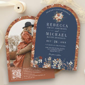 Terracotta Wildflower Navy Blue Arch Wedding Kaart