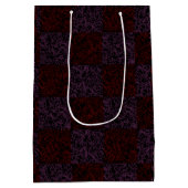 Terrain Pattern Red 01x4B Black BG Medium Cadeauzakje (Achterkant)