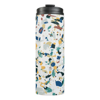 Terrazzo naadloos. Modern abstract ontwerp Thermosbeker