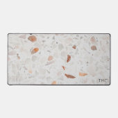 Terrazzo Natuurlijke Aardtonen INITIALEN Kantoor D Bureaumat (Voorkant)