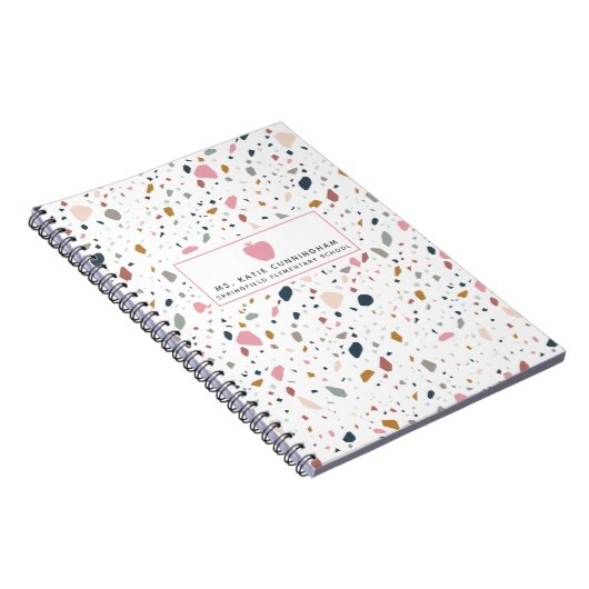 Terrazzo Pattern Pink Apple Teacher Notitieboek (Rechterzijde)