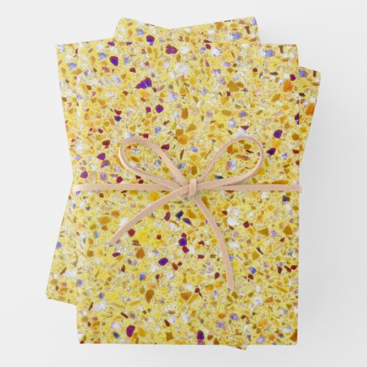 Terrazzo Retro Yellow Gold Paars  Pattern Inpakpapier Vel (In situ)