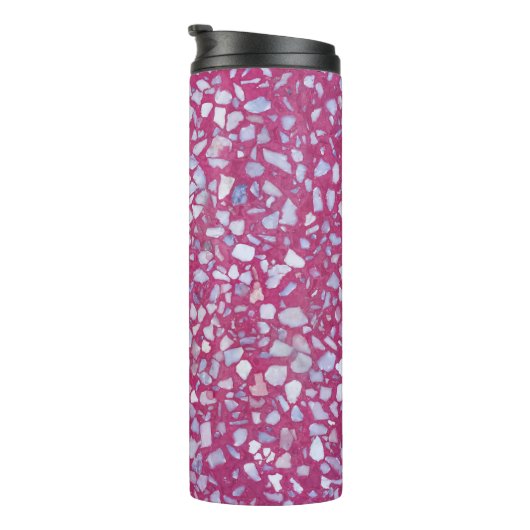 Terrazzo textuur: roze witte elegantie. thermosbeker (Geroteerd rechts)