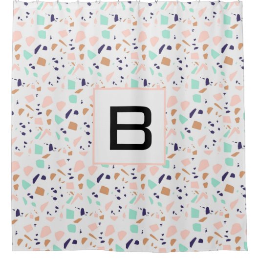 Terrazzo white blush mint monogram douchegordijn (Voorkant)