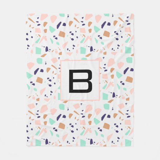 Terrazzo white blush mint monogram fleece deken (Voorkant)