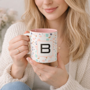 Terrazzo witte blush mint monogram initiaal mok