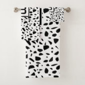 Terrazzo witte zwarte monogram initiaal bad handdoek (Insitu)