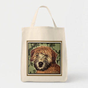 Terrierpuppup met zachte bekleding op wieltjes met tote bag