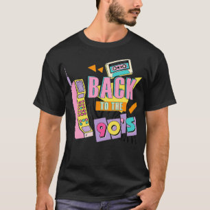 Terug naar de 90s-outfits voor vrouwen die kostuum t-shirt