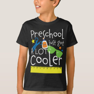 Terug naar de kleuterschool kreeg net een stuk coo t-shirt