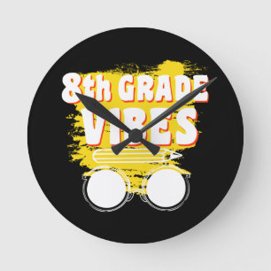 Terug naar school 8e klas vibes shirt eerste dag k ronde klok